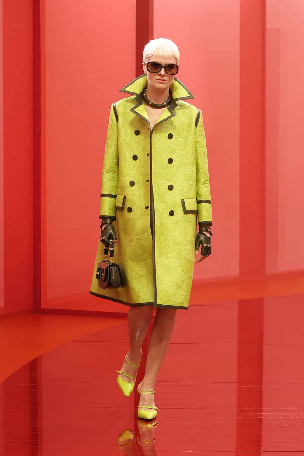 Gucci: Ready-To-Wear SS25 - 10 Magazine